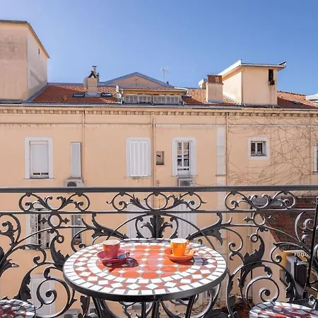 Luxury With Balcony On Famous Rue D'antibes! - Kiss By Halldis *